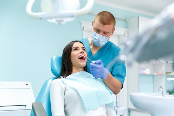 Key Ways Periodontics Can Save A Smile