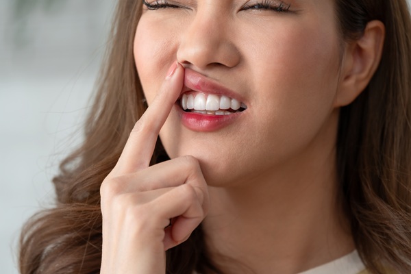 Managing Your Gum Disease After A Scaling And Root Planing Procedure